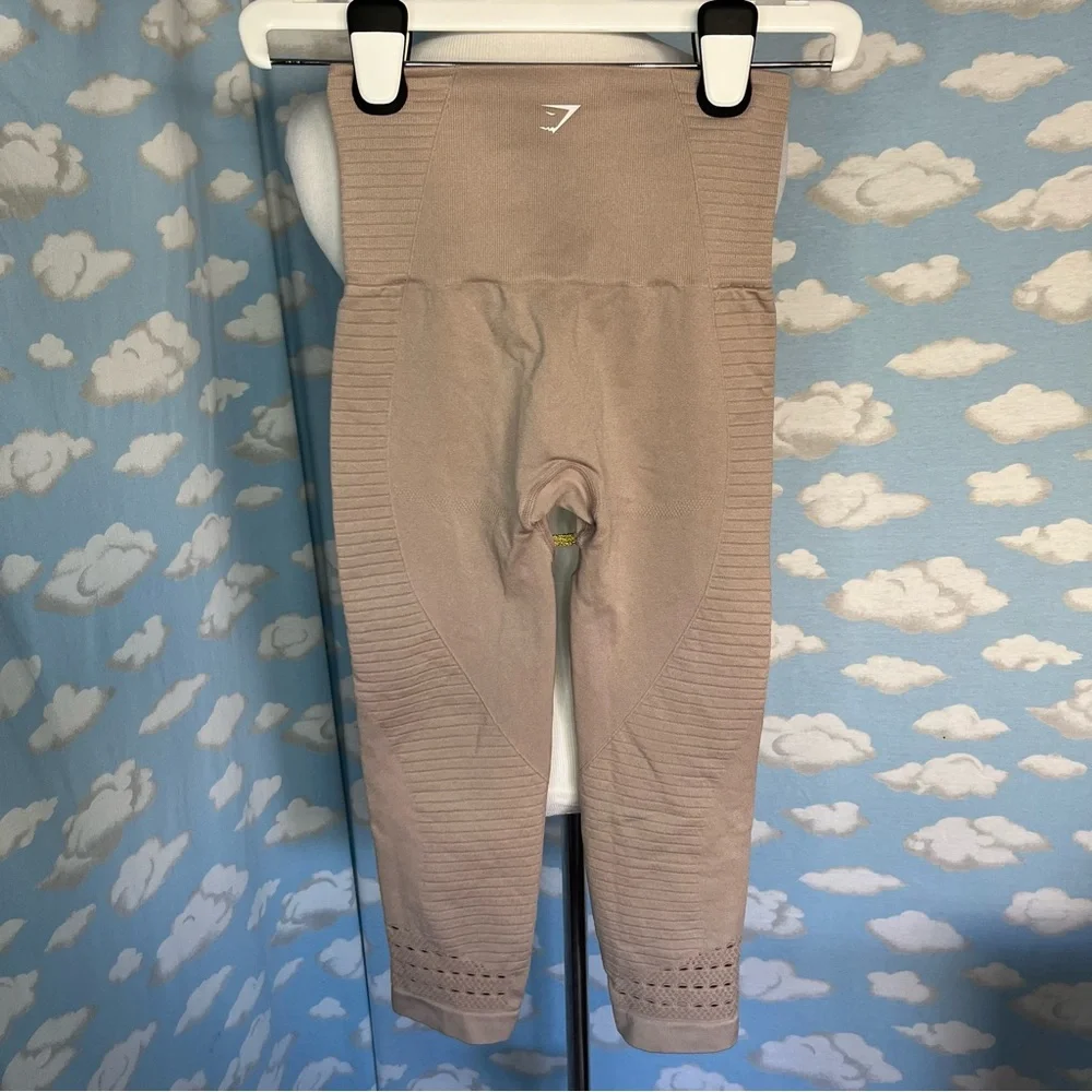 Gymshark Energy Seamless Cropped Leggings Beige Nude Tan Small Workout Gym‎ Run